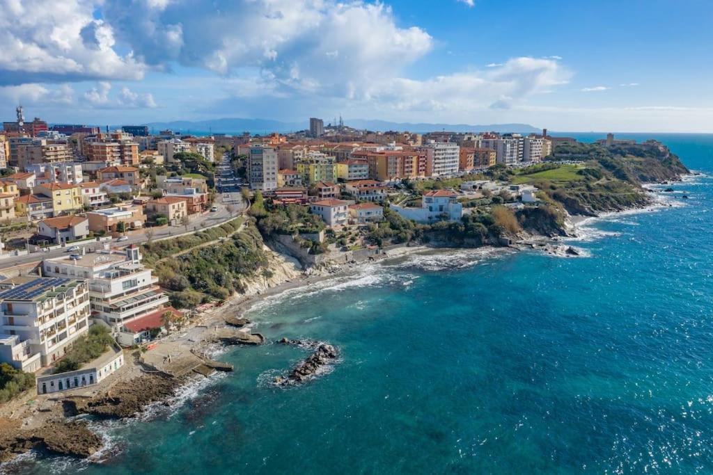 Appartamento Sirena A 2 Passi Dal Mare بيومبينوا المظهر الخارجي الصورة